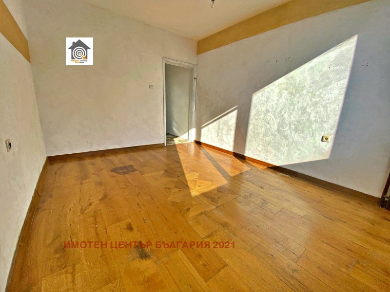 For Sale  2 bedroom Sofia , Druzhba 1 , 85 sq.m | 98890694 - image [2]