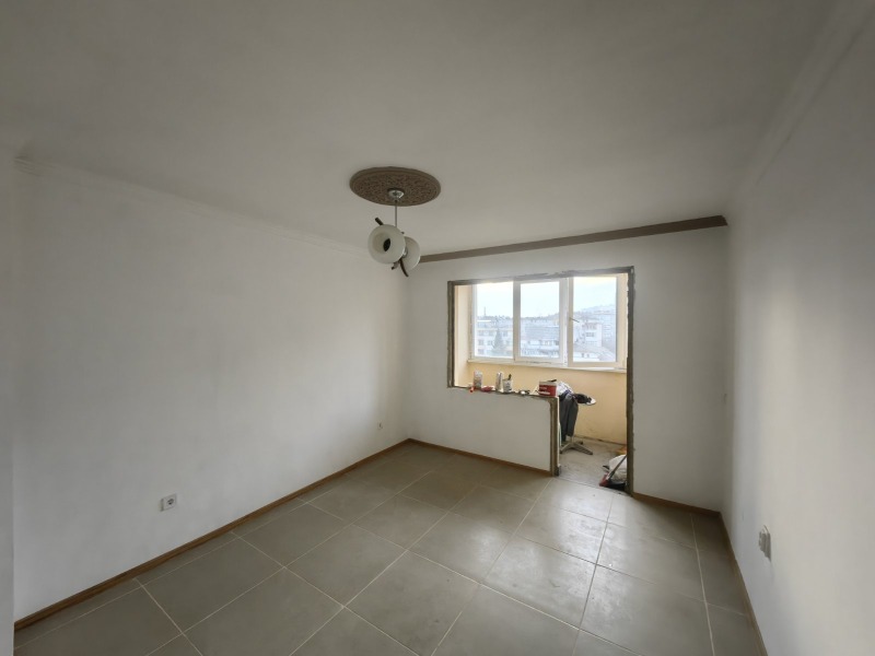 Продава 3-СТАЕН, гр. Стара Загора, Център, снимка 2 - Апартаменти - 52733996