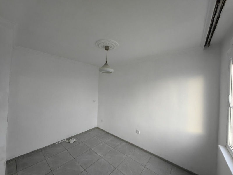 Продава 3-СТАЕН, гр. Стара Загора, Център, снимка 6 - Апартаменти - 52733996