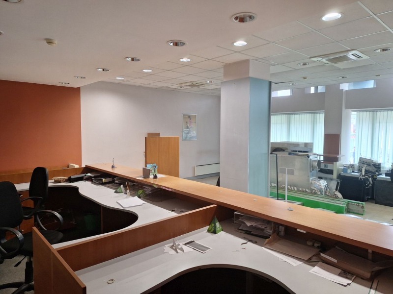 En venta  Oficina Dobrich , Tsentar , 855 metros cuadrados | 13928985 - imagen [5]