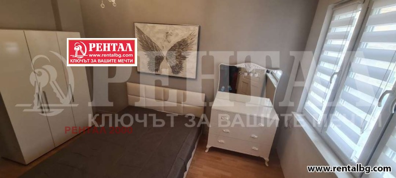 Продава ЕТАЖ ОТ КЪЩА, гр. Пловдив, Център, снимка 3 - Етаж от къща - 48064271