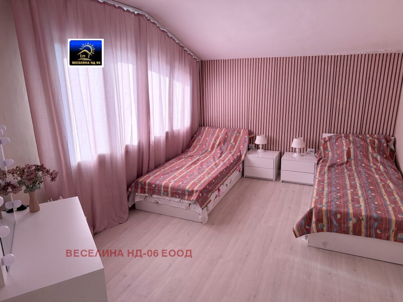 Продава КЪЩА, с. Оброчище, област Добрич, снимка 9 - Къщи - 53040942