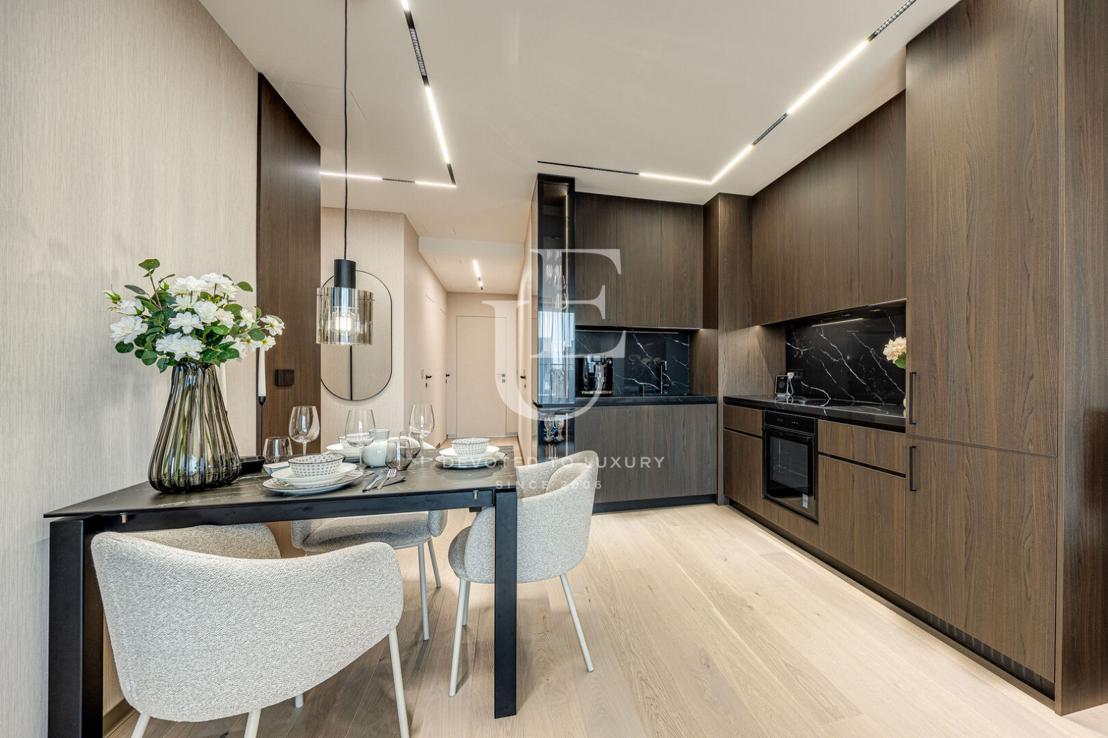 Продава 3-СТАЕН, гр. София, Манастирски ливади, снимка 2 - Апартаменти - 54733952