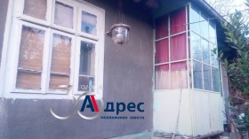 Продажба на имоти в с. Лозево, област Шумен - изображение 6 