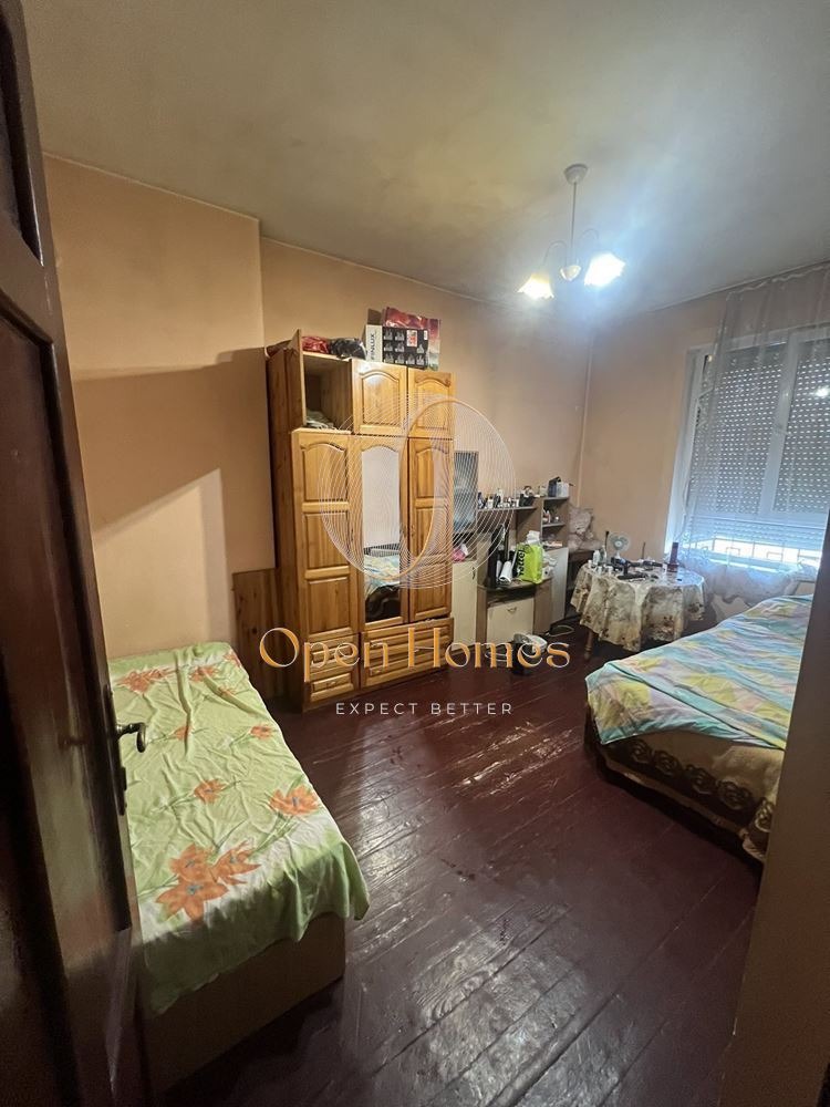 In vendita  1 camera da letto Sofia , Zona B-5 , 60 mq | 68401254 - Immagine [3]