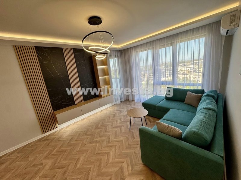 En venta  1 dormitorio Plovdiv , Jristo Smirnenski , 69 metros cuadrados | 49699332