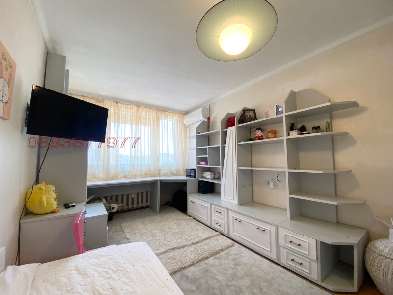 De vânzare  2 dormitoare Sofia , Dârvenița , 112 mp | 78396104 - imagine [9]