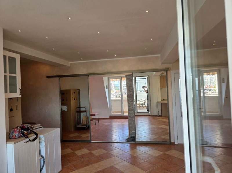 For Sale  2 bedroom Sofia , Strelbishte , 85 sq.m | 32041122 - image [2]
