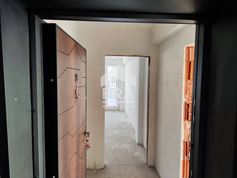 Продава МЕЗОНЕТ, гр. Ямбол, Център, снимка 2 - Апартаменти - 52378323