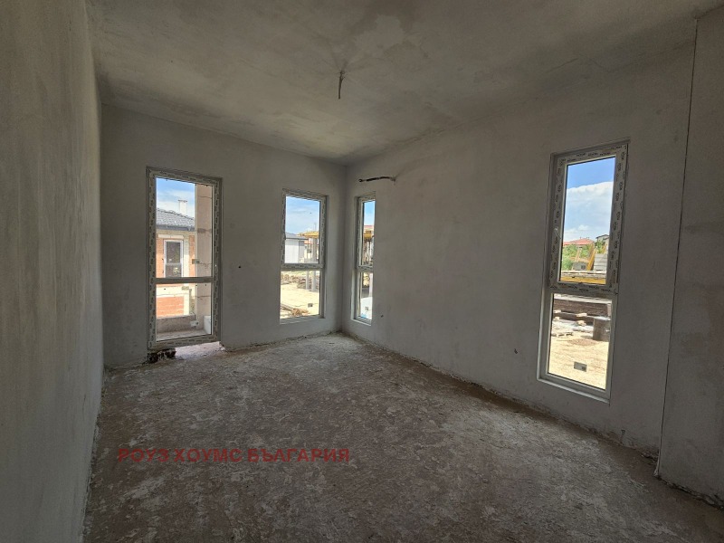 En venta  Casa región Plovdiv , Markovo , 186 metros cuadrados | 66909944 - imagen [4]