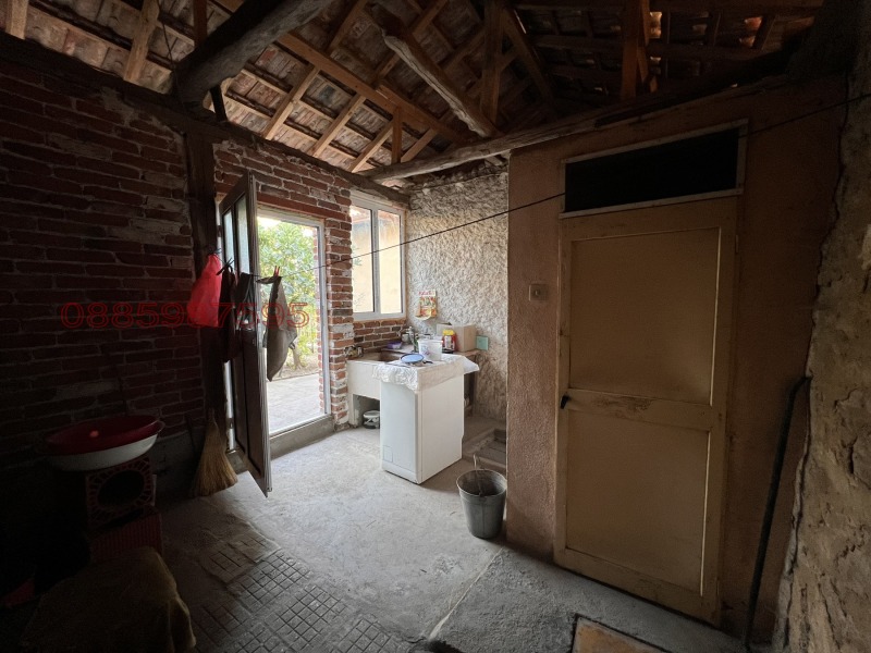 Продава КЪЩА, гр. Панагюрище, област Пазарджик, снимка 12 - Къщи - 52782134