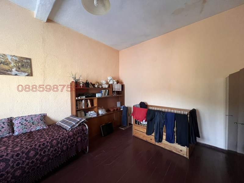 Продава КЪЩА, гр. Панагюрище, област Пазарджик, снимка 10 - Къщи - 52782134