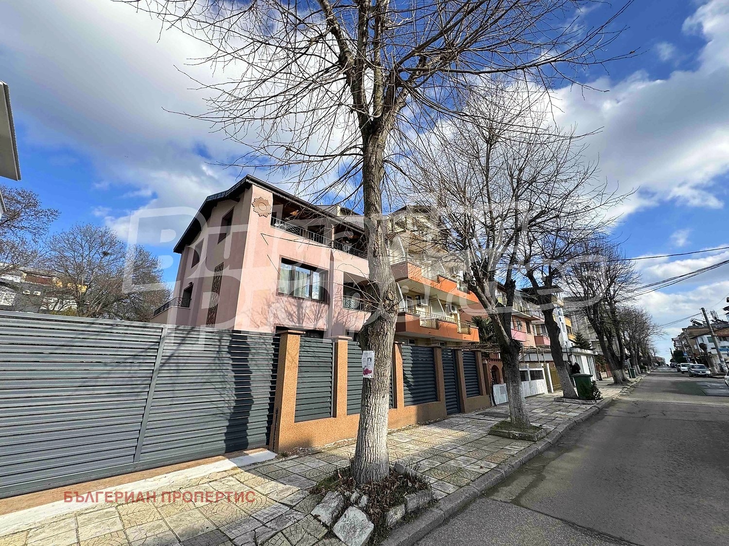 Продава КЪЩА, гр. Приморско, област Бургас, снимка 2 - Къщи - 56026444