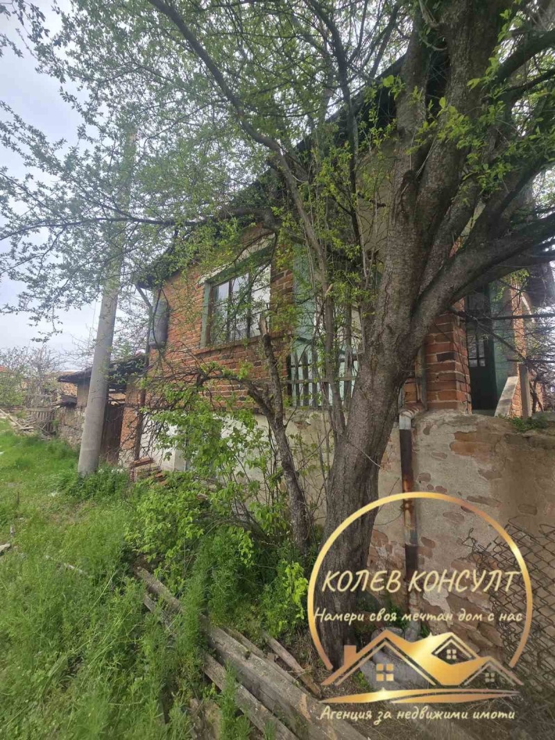 Продава КЪЩА в област Пловдив, с. Искра - 100 кв.м / 32 000 € » 62 586.56 лв., КОЛЕВ КОНСУЛТ