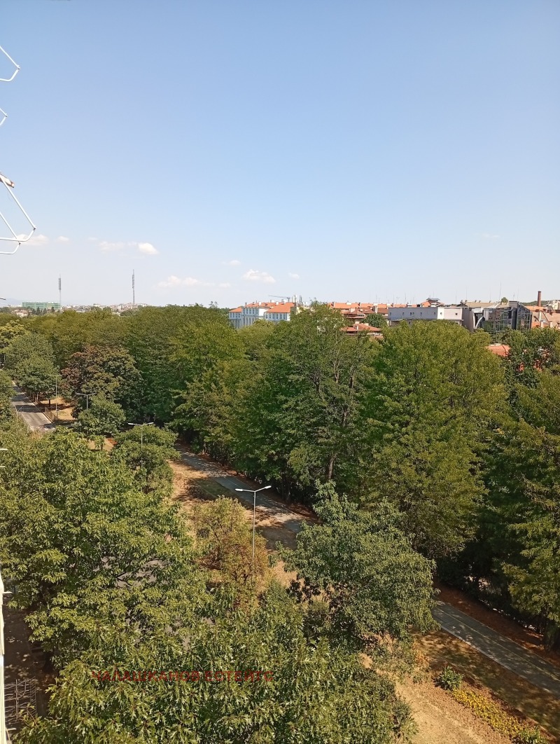 Na prodej  1 ložnice Sofia , Centar , 82 m2 | 96503953
