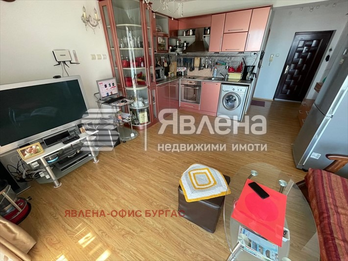 In vendita  2 camere da letto regione Burgas , Sveti Vlas , 83 mq | 28204008