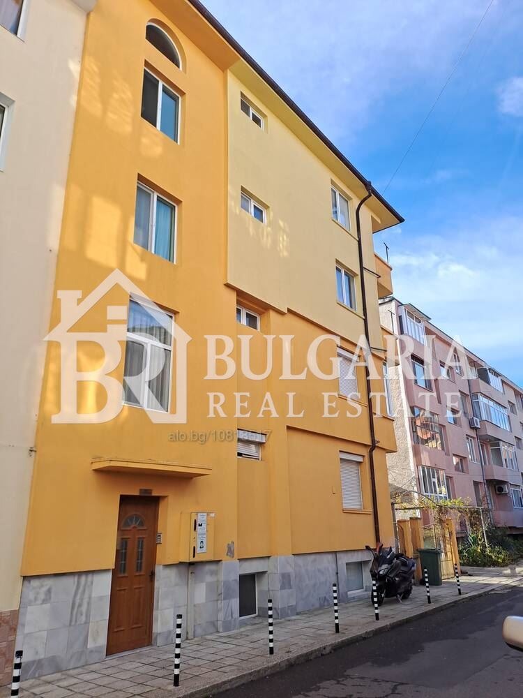 Продава КЪЩА, гр. Поморие, област Бургас