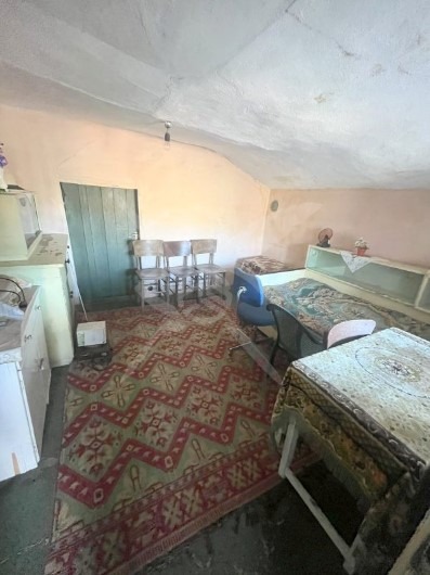 Продава КЪЩА, гр. Карнобат, област Бургас, снимка 3 - Къщи - 53179222