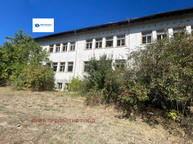 Продава ХОТЕЛ, с. Годлево, област Благоевград, снимка 6 - Хотели - 53476162