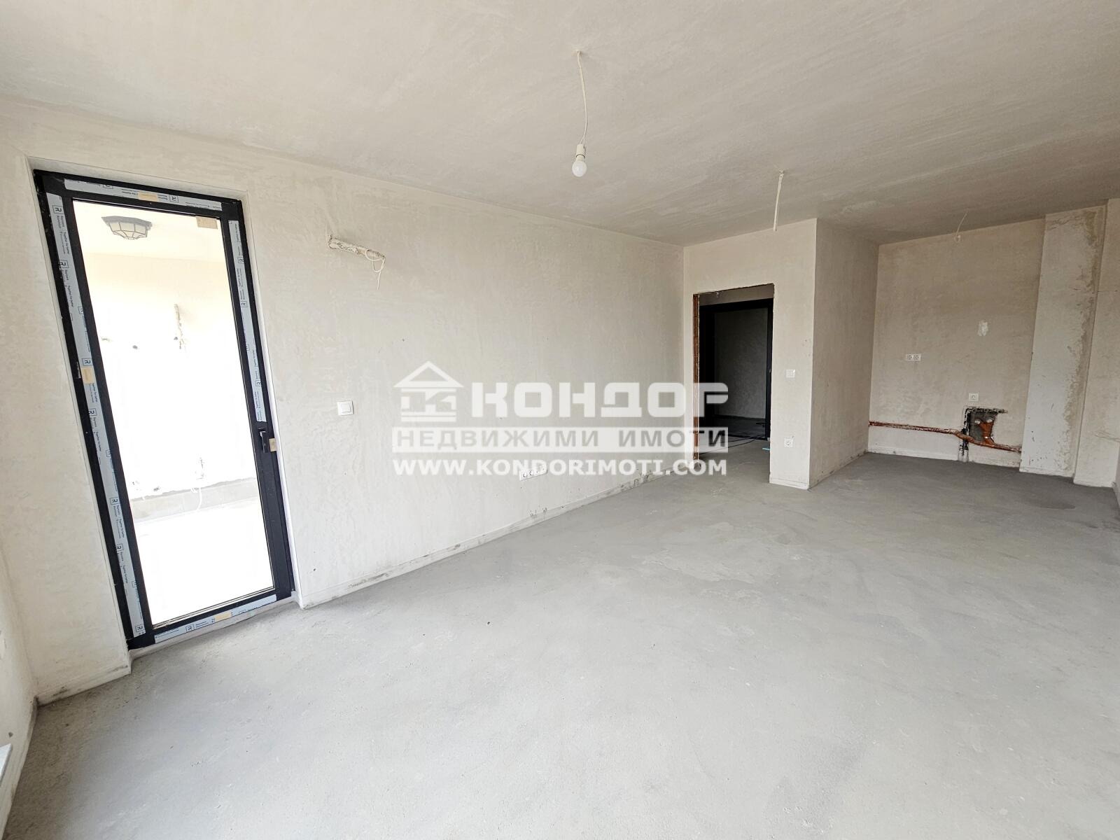 Продава 2-СТАЕН, гр. Пловдив, Кършияка, снимка 2 - Апартаменти - 45991755