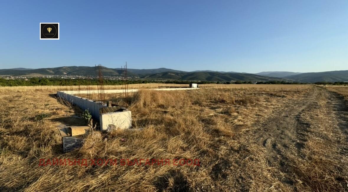 Продава ПАРЦЕЛ, с. Марково, област Пловдив