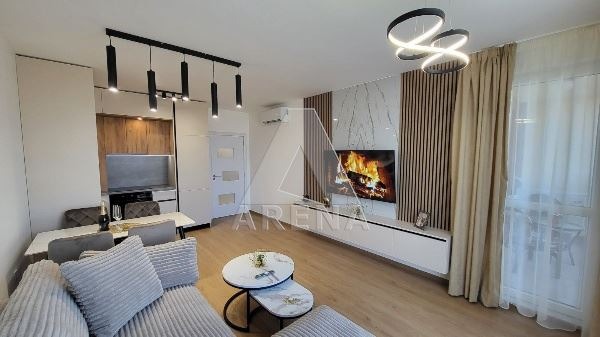 Продава 2-СТАЕН, гр. Пловдив, Въстанически, снимка 2 - Апартаменти - 53979227