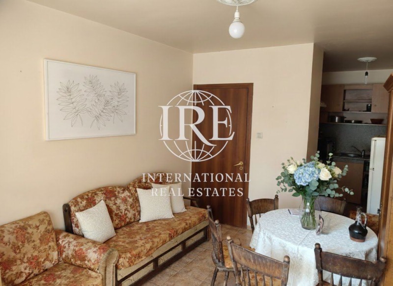 Продава 3-СТАЕН, гр. Варна, Център, снимка 2 - Апартаменти - 52493692