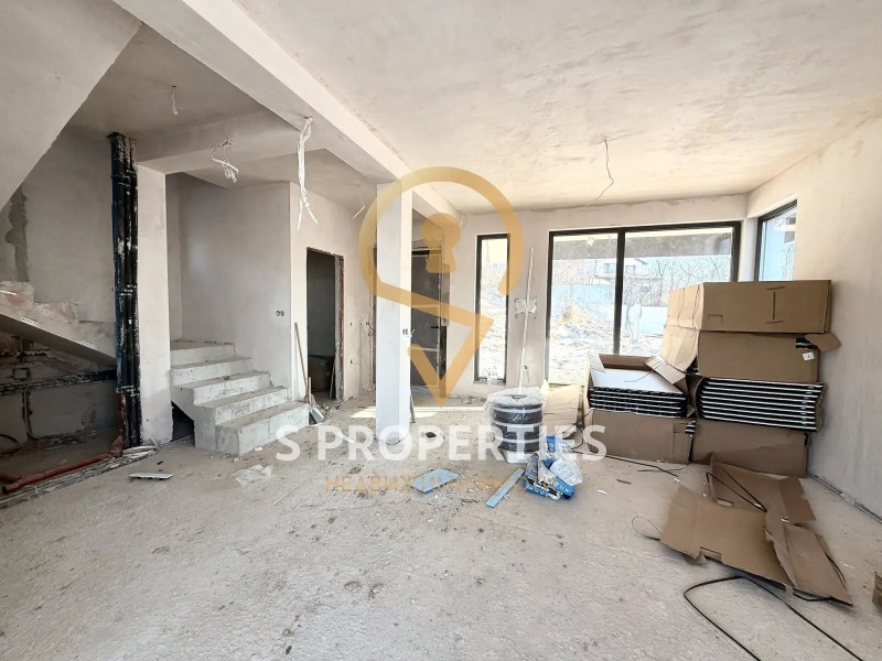 Продава КЪЩА, гр. Варна, м-т Пчелина, снимка 2 - Къщи - 53087770