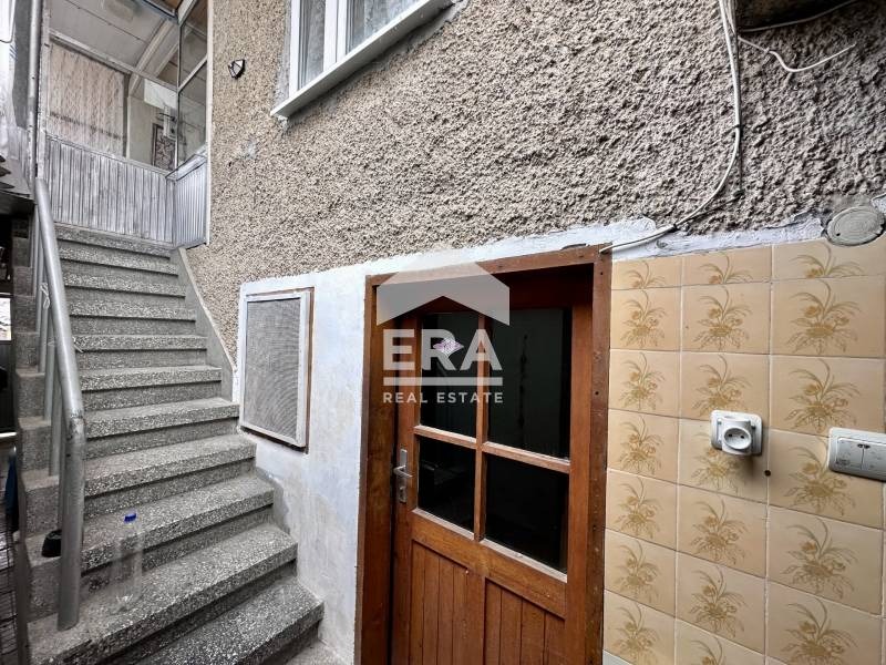 Продава КЪЩА, с. Пушево, област Велико Търново, снимка 12 - Къщи - 54030047