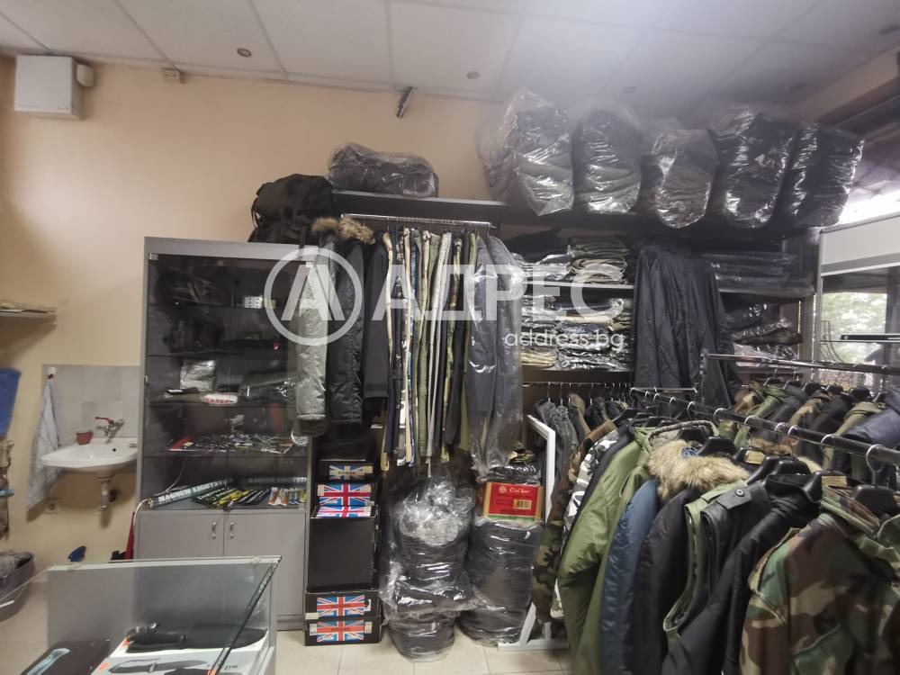 Продава ОФИС, гр. София, Света Троица, снимка 2 - Офиси - 55458170