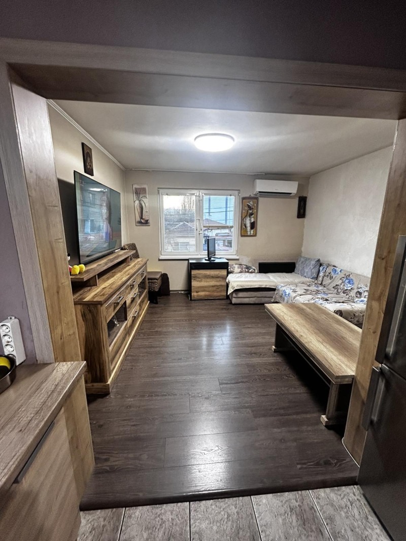 Продава ЕТАЖ ОТ КЪЩА в град София, Триъгълника - 160 кв.м / 280 000 € » 547 632.40 лв., РЕАЛЕН НОВ ДОМ