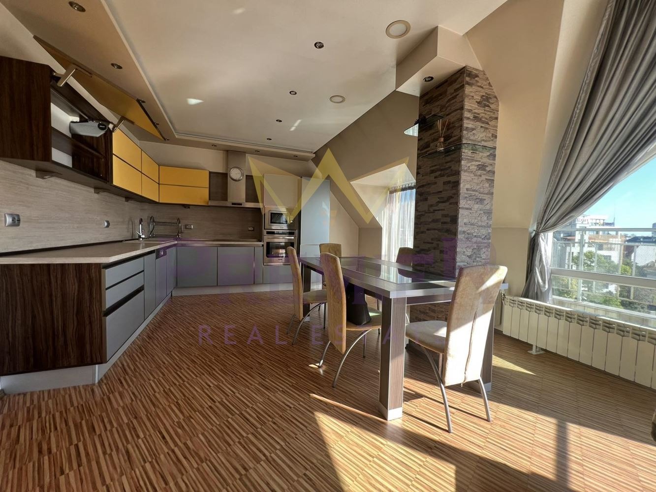 ������� 4-����� | Imot.bg � ����������� 1