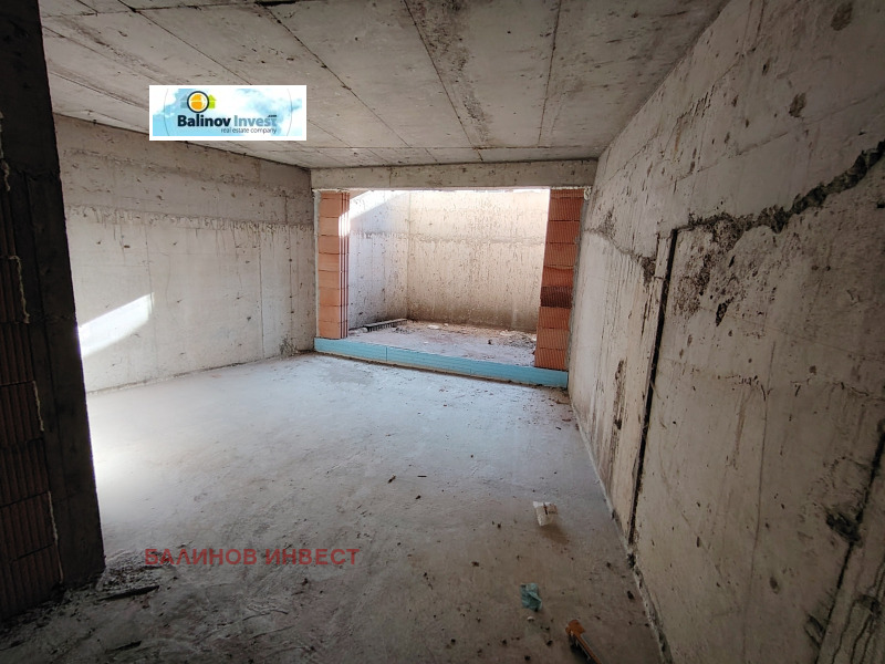 Продава 2-СТАЕН, гр. Варна, Гръцка махала