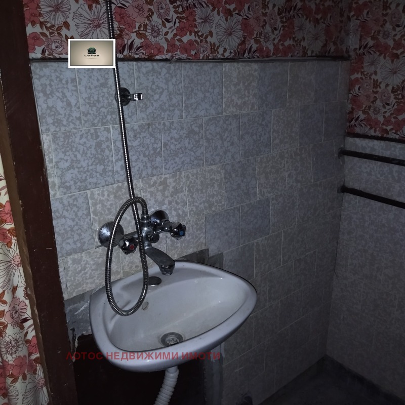 Till salu  1 sovrum region Veliko Tarnovo , Gorna Orjahovica , 49 kvm | 83407409 - bild [14]