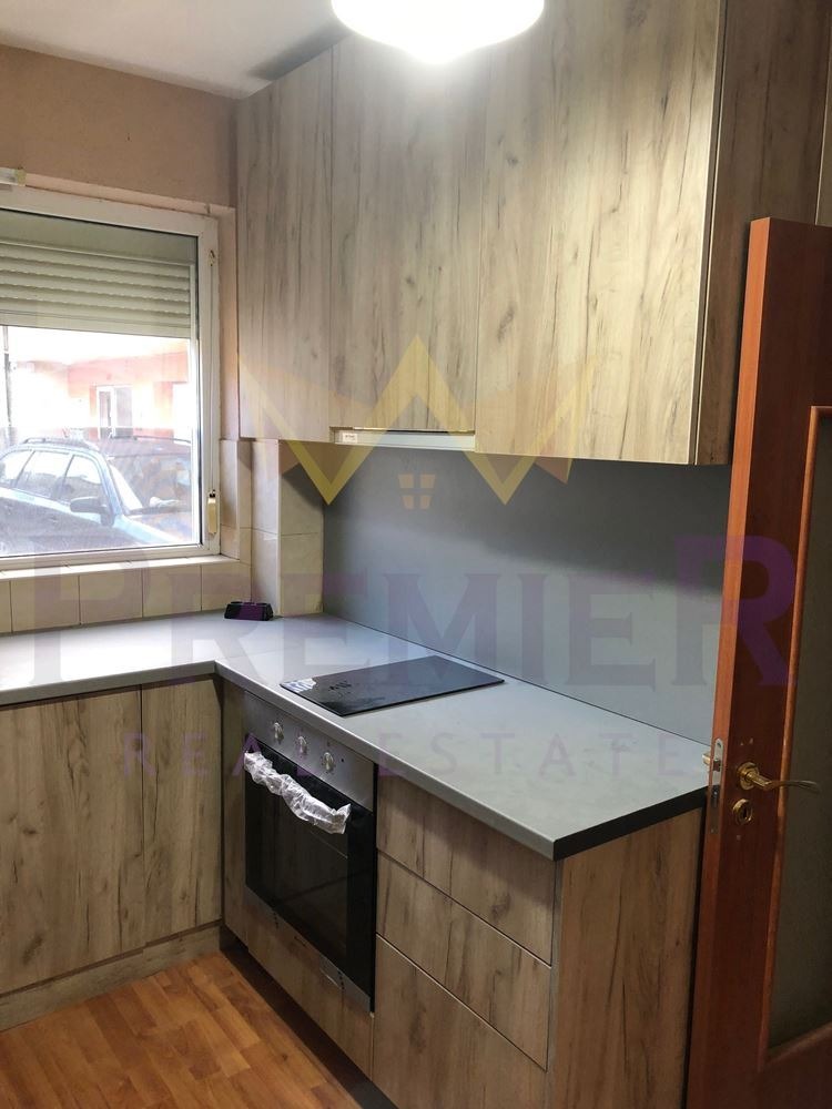 Продава 2-СТАЕН, гр. Варна, Бриз, снимка 2 - Апартаменти - 54225143