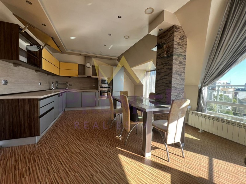 Продава 4-СТАЕН, гр. Варна, Колхозен пазар