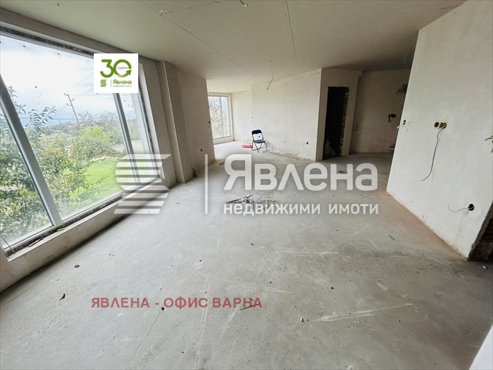 Продава КЪЩА, гр. Варна, м-т Добрева чешма, снимка 9 - Къщи - 47429288