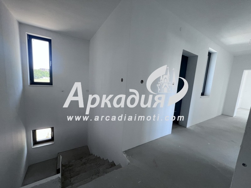 Продава КЪЩА, гр. Пловдив, Остромила, снимка 10 - Къщи - 53497846