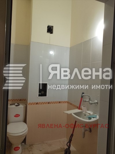In vendita  Negozio Burgas , Vazragdane , 68 mq | 91980389 - Immagine [5]