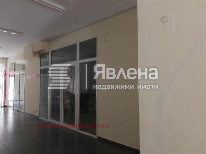 In vendita  Negozio Burgas , Vazragdane , 68 mq | 91980389 - Immagine [11]