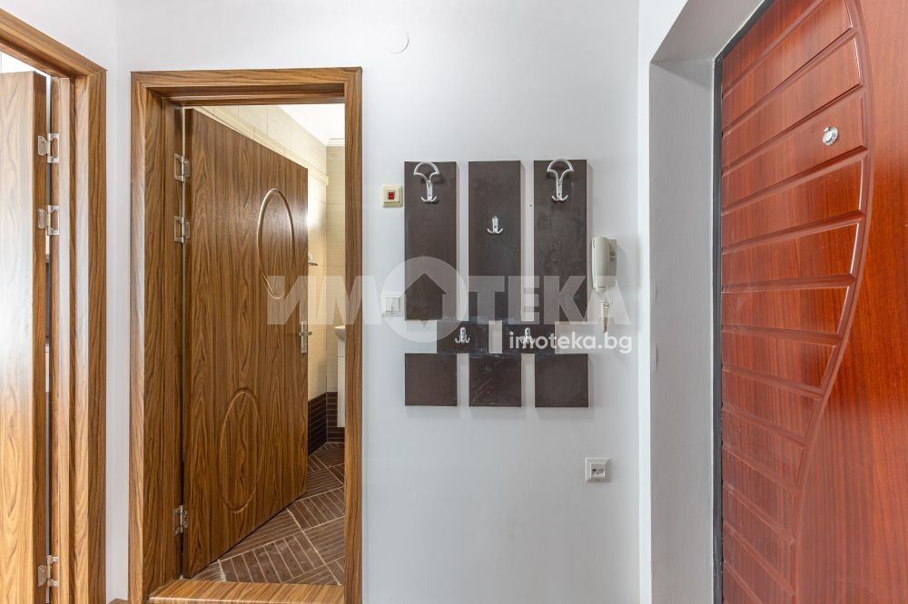 Продава 2-СТАЕН, гр. Варна, Бриз, снимка 15 - Апартаменти - 55021498