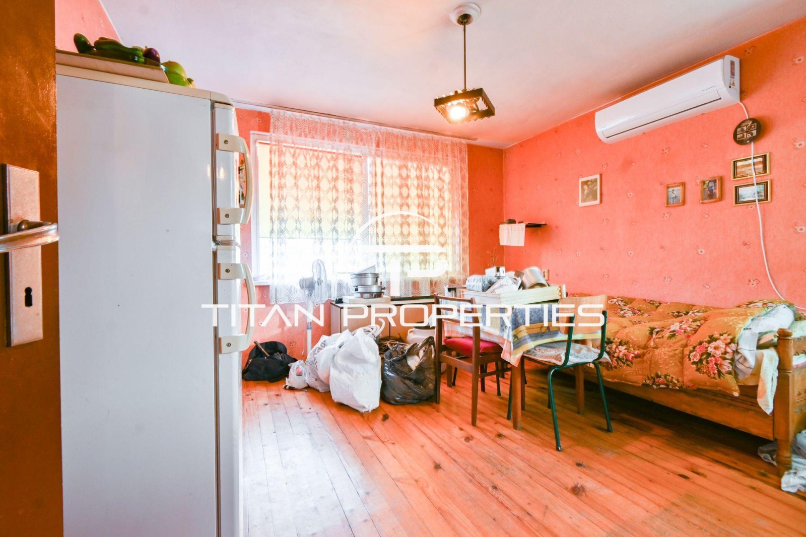 Продава КЪЩА, гр. София, с. Мрамор, снимка 2 - Къщи - 56072630