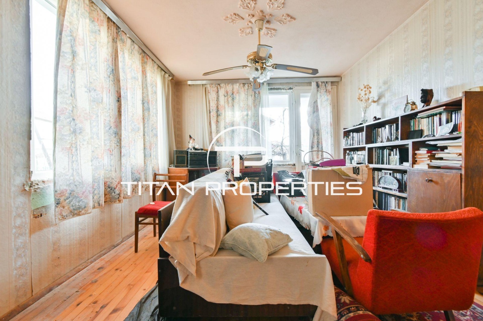 Продава КЪЩА, гр. София, с. Мрамор, снимка 4 - Къщи - 56072630