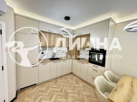 1 quarto Ostromila, Plovdiv