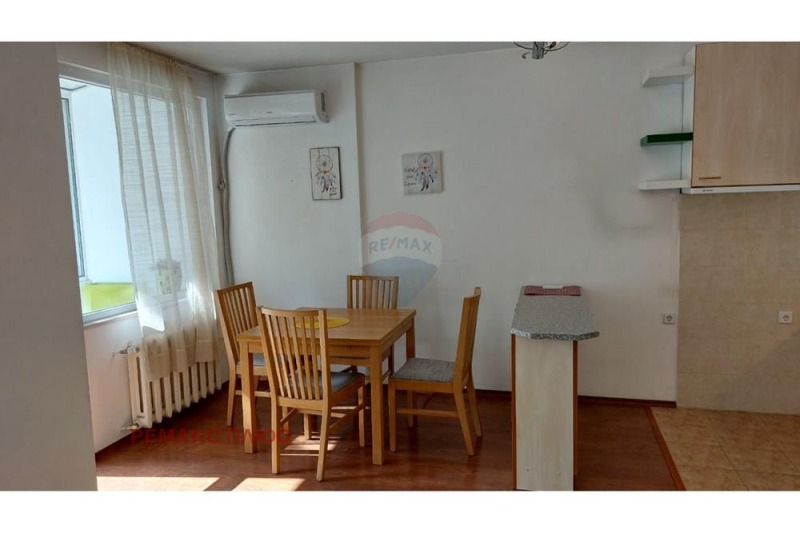 À venda  1 quarto Sofia , Banichora , 76 m² | 35408364