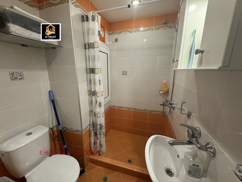 Till salu  2 sovrum Sofia , Reduta , 135 kvm | 50890367 - bild [9]