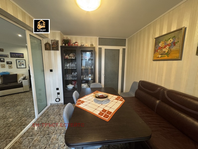 Till salu  2 sovrum Sofia , Reduta , 135 kvm | 50890367 - bild [5]