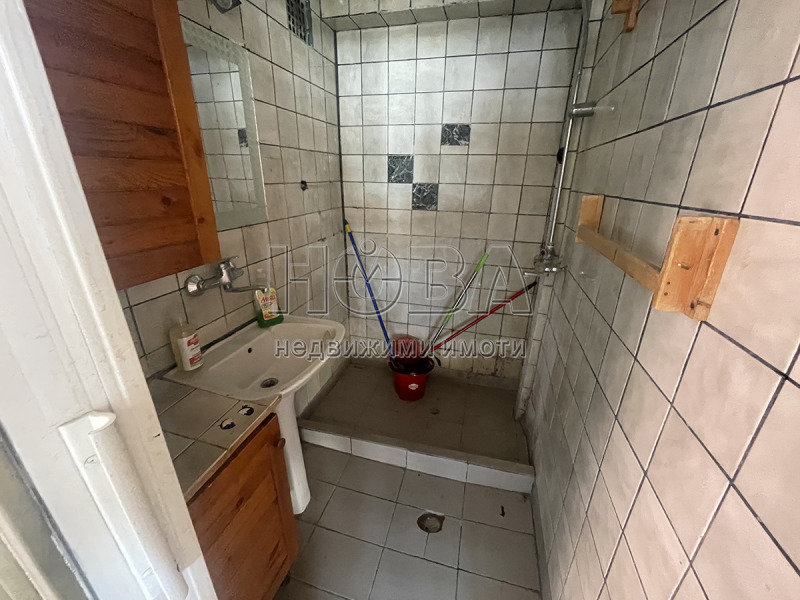Продава  3-стаен град Русе , Център , 87 кв.м | 47351120 - изображение [8]