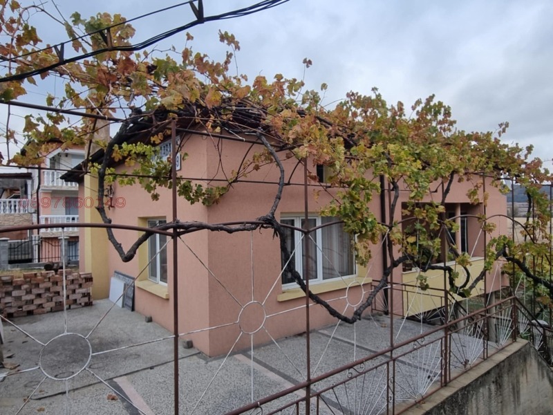 Продава КЪЩА, гр. Хисаря, област Пловдив