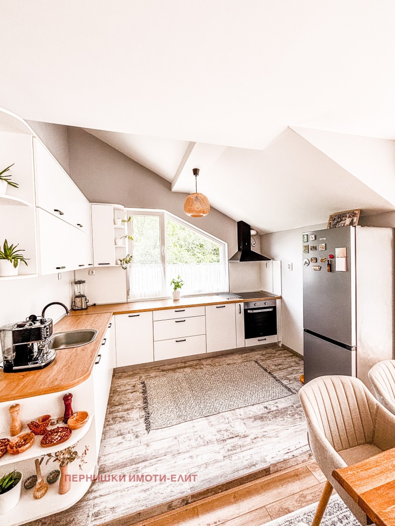 Til salg  Hus Pernik , Bela voda , 184 kvm | 23648614 - billede [6]